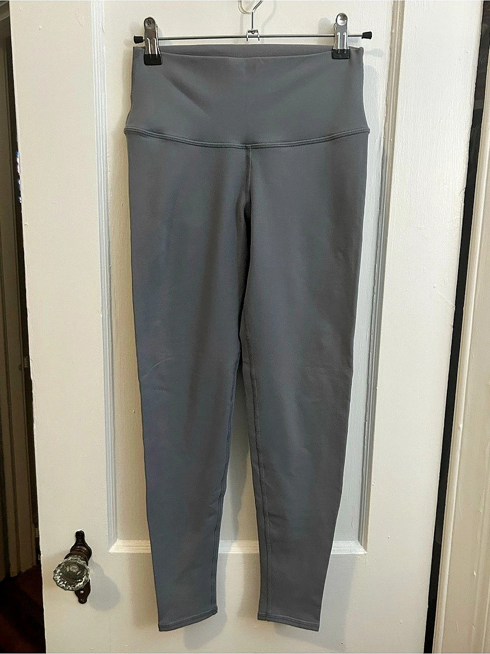 Alo Airbrush Blue Gray Leggings Size Small Like New